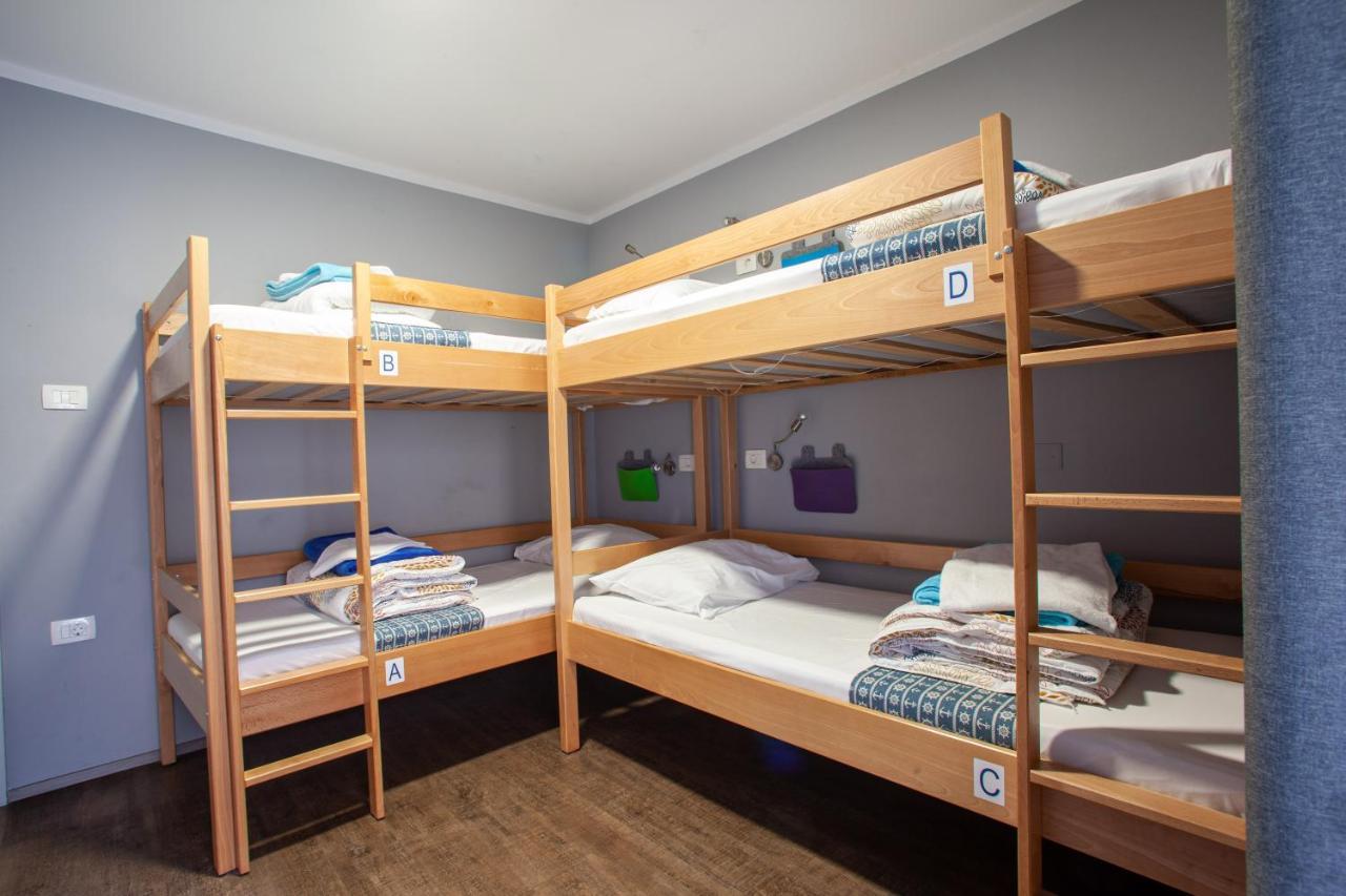 Hostel Adriatic Piran (Adults Only) Ngoại thất bức ảnh