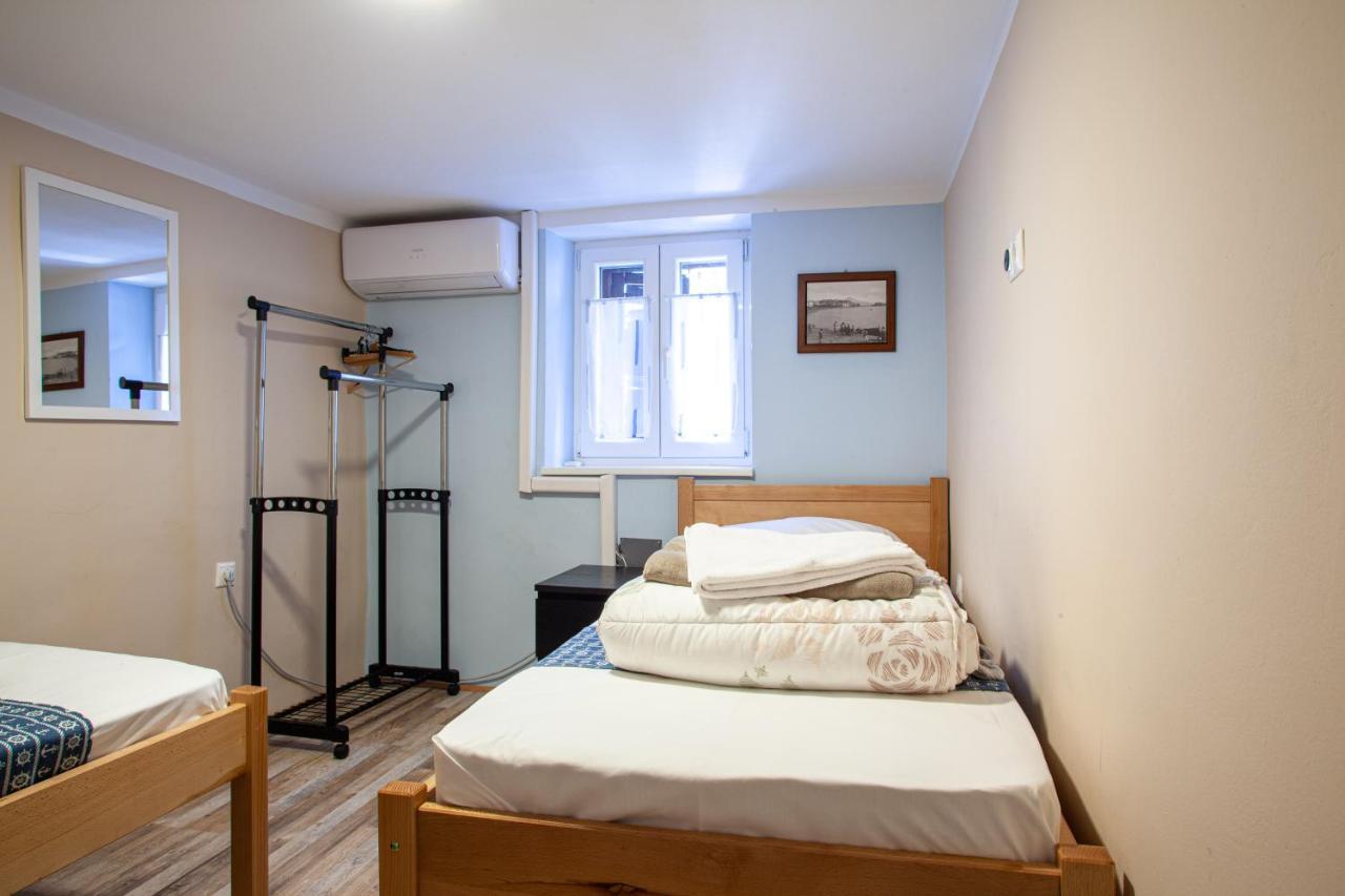 Hostel Adriatic Piran (Adults Only) Ngoại thất bức ảnh