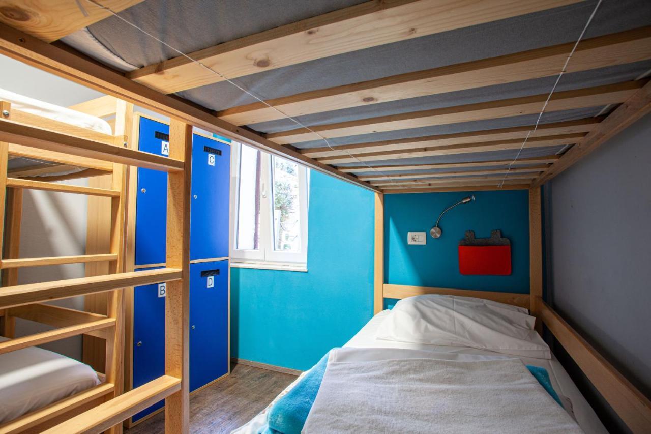Hostel Adriatic Piran (Adults Only) Ngoại thất bức ảnh