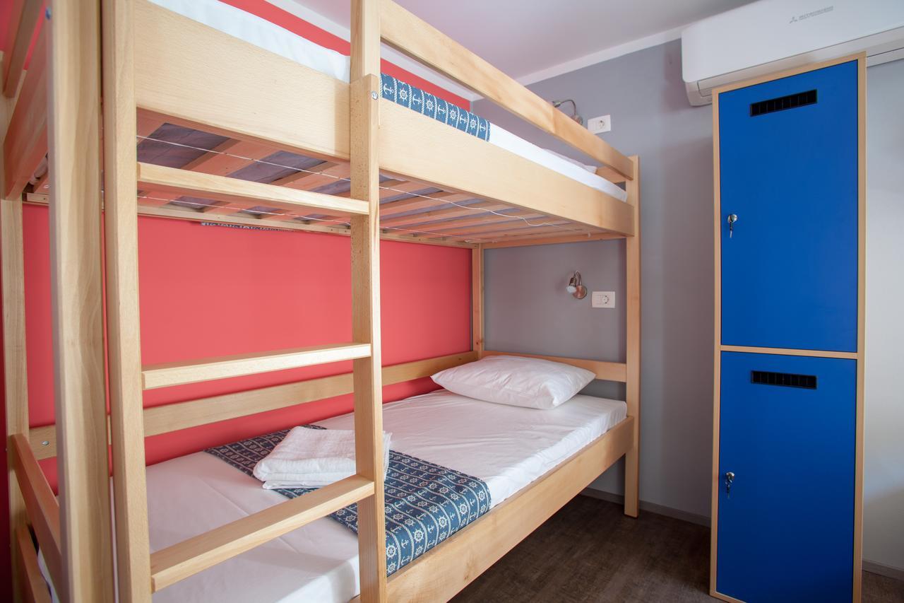 Hostel Adriatic Piran (Adults Only) Ngoại thất bức ảnh